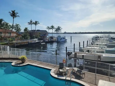 125 Harbors Way Boynton Beach FL 33435