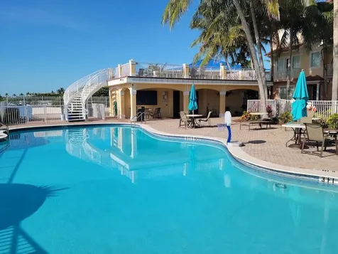 125 Harbors Way Boynton Beach FL 33435