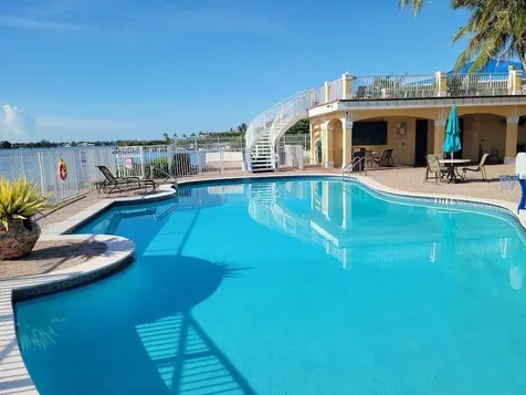 125 Harbors Way Boynton Beach FL 33435