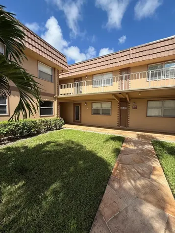 580 Brittany M Delray Beach FL 33446