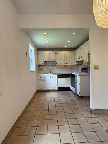 580 Brittany M Delray Beach FL 33446
