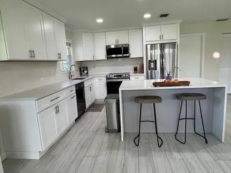 3127 Lakeview Boulevard Delray Beach FL 33445