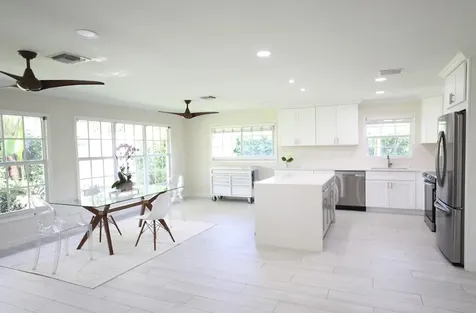 3127 Lakeview Boulevard Delray Beach FL 33445