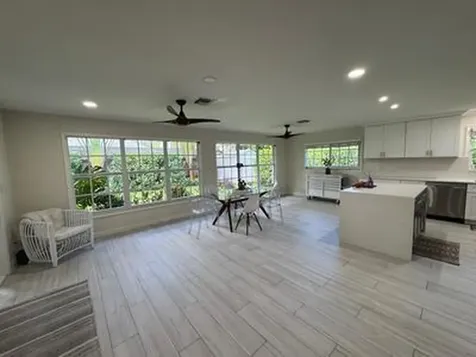 3127 Lakeview Boulevard Delray Beach FL 33445