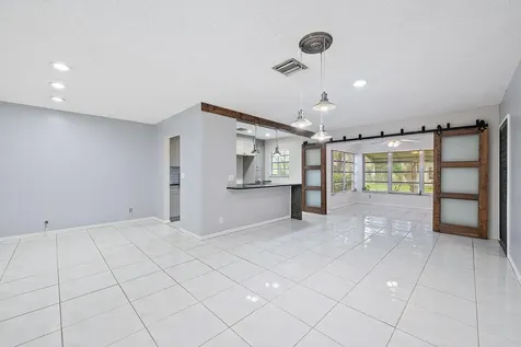 5270 Nesting Way Delray Beach FL 33484