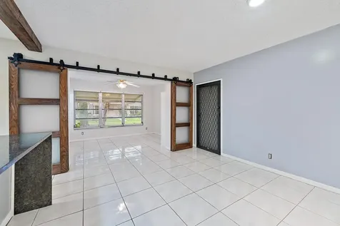 5270 Nesting Way Delray Beach FL 33484