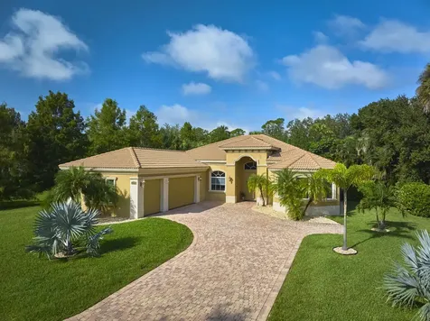 8300 Sw Cattleya Drive Stuart FL 34997