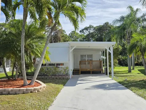 221 Camino Del Rio Port Saint Lucie FL 34952