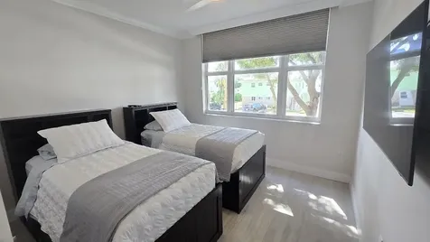 191 SE 20 Avenue Deerfield Beach FL 33441