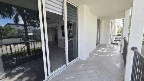 191 SE 20 Avenue Deerfield Beach FL 33441