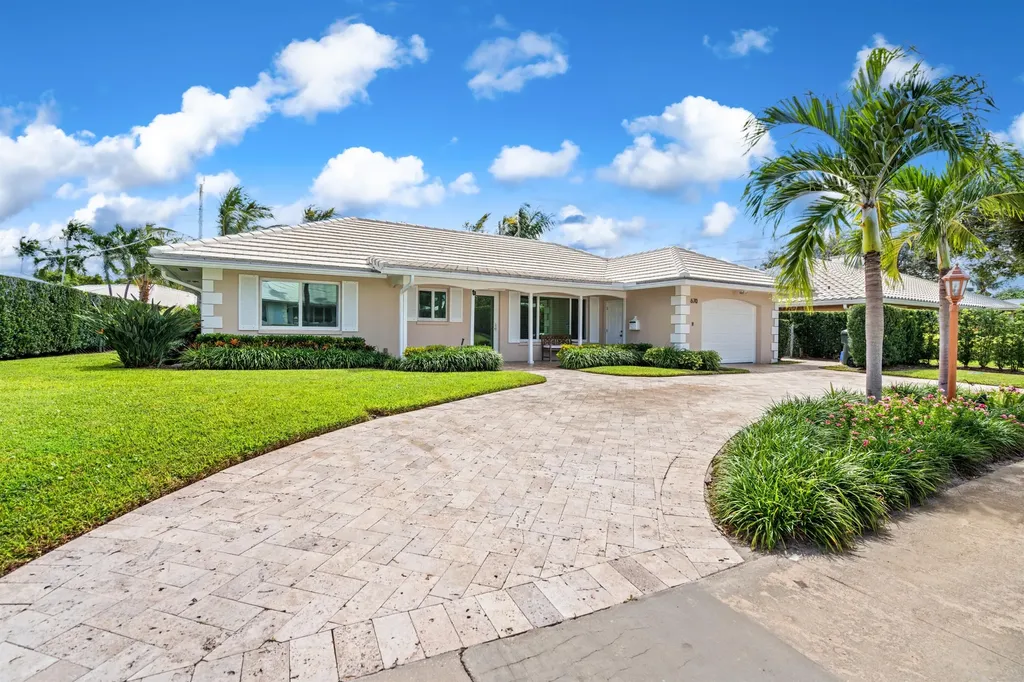 670 Juneberry Court Boca Raton FL 33486