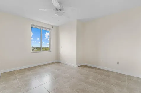 2880 NE 14th Street Causeway Pompano Beach FL 33062