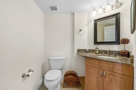 2880 NE 14th Street Causeway Pompano Beach FL 33062