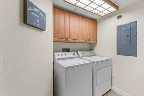 2880 NE 14th Street Causeway Pompano Beach FL 33062