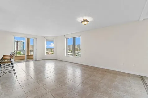 2880 NE 14th Street Causeway Pompano Beach FL 33062