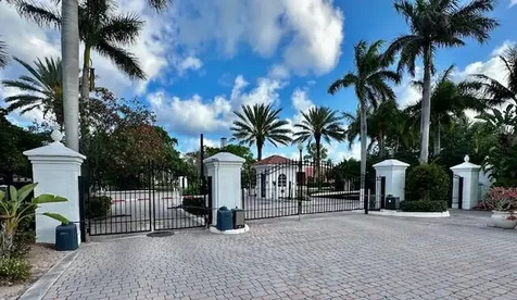110 Villa Circle Boynton Beach FL 33435