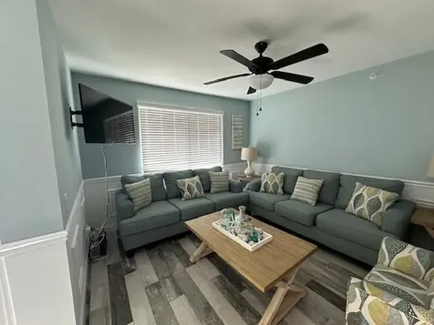 110 Villa Circle Boynton Beach FL 33435