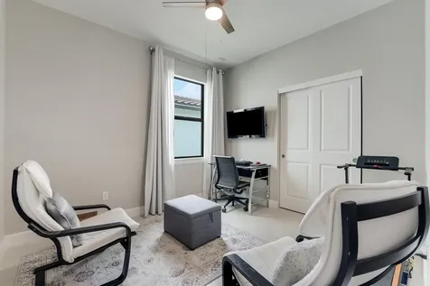 534 Se Crathes Street Port Saint Lucie FL 34984