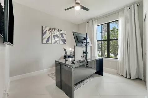 534 Se Crathes Street Port Saint Lucie FL 34984
