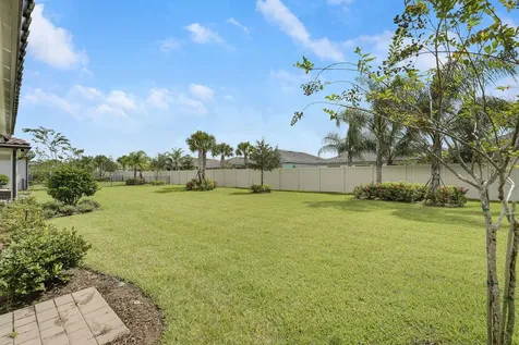 534 Se Crathes Street Port Saint Lucie FL 34984