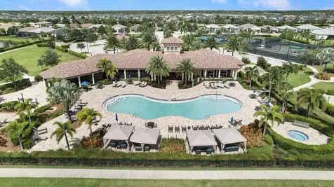 534 Se Crathes Street Port Saint Lucie FL 34984