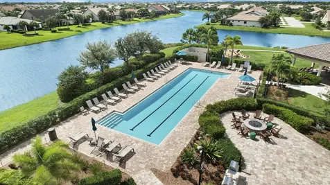 534 Se Crathes Street Port Saint Lucie FL 34984