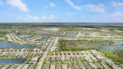 534 Se Crathes Street Port Saint Lucie FL 34984