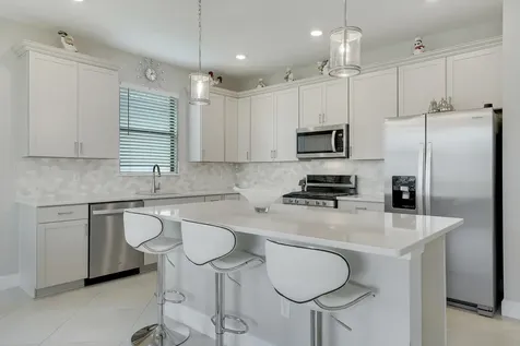 534 Se Crathes Street Port Saint Lucie FL 34984
