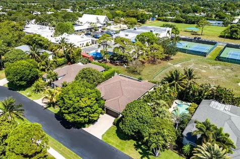 54 Lake Eden Drive Boynton Beach FL 33435