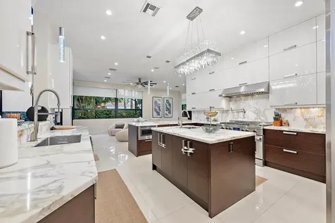 2832 Ne 21st Court Fort Lauderdale FL 33305