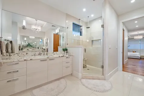 2832 Ne 21st Court Fort Lauderdale FL 33305