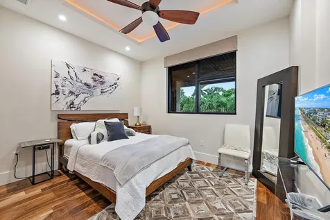 2832 Ne 21st Court Fort Lauderdale FL 33305