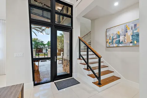 2832 Ne 21st Court Fort Lauderdale FL 33305