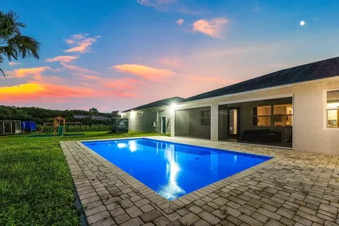 12291 70th Place The Acreage FL 33412