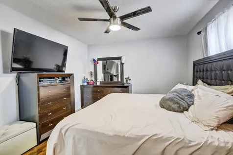 7451 Nw 21st Street Sunrise FL 33313