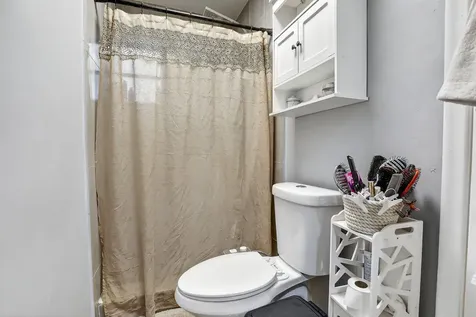 7451 Nw 21st Street Sunrise FL 33313