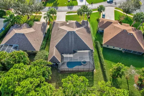 176 Sw Fernleaf Trail Port Saint Lucie FL 34953