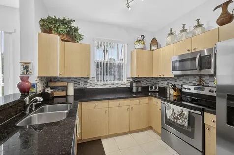 6120 Seminole Gardens Circle Riviera Beach FL 33418