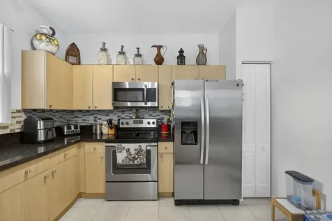 6120 Seminole Gardens Circle Riviera Beach FL 33418