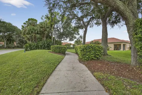 6120 Seminole Gardens Circle Riviera Beach FL 33418