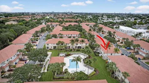 6120 Seminole Gardens Circle Riviera Beach FL 33418