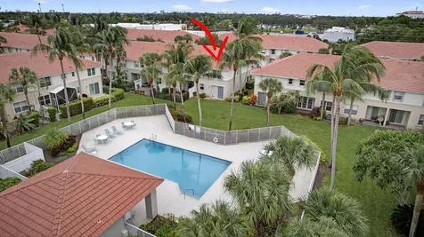 6120 Seminole Gardens Circle Riviera Beach FL 33418