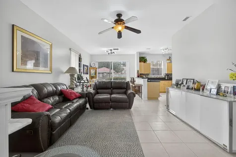 6120 Seminole Gardens Circle Riviera Beach FL 33418