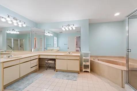 137 Eagleton Court Palm Beach Gardens FL 33418