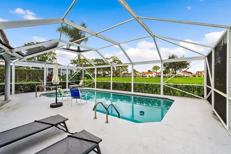 137 Eagleton Court Palm Beach Gardens FL 33418