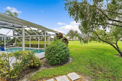 137 Eagleton Court Palm Beach Gardens FL 33418
