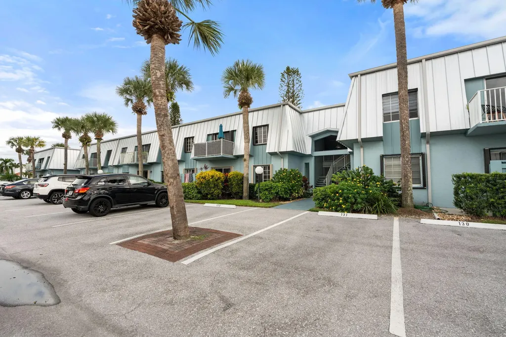 950 S Kanner Highway # Union Stuart FL 34994