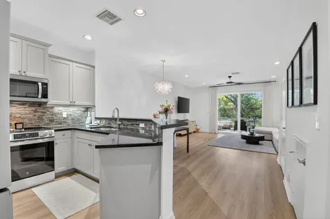 2650 Webb Avenue Delray Beach FL 33444