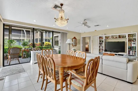 19367 Sabal Lake Drive Boca Raton FL 33434