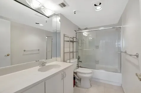 3912 S Ocean Boulevard Highland Beach FL 33487